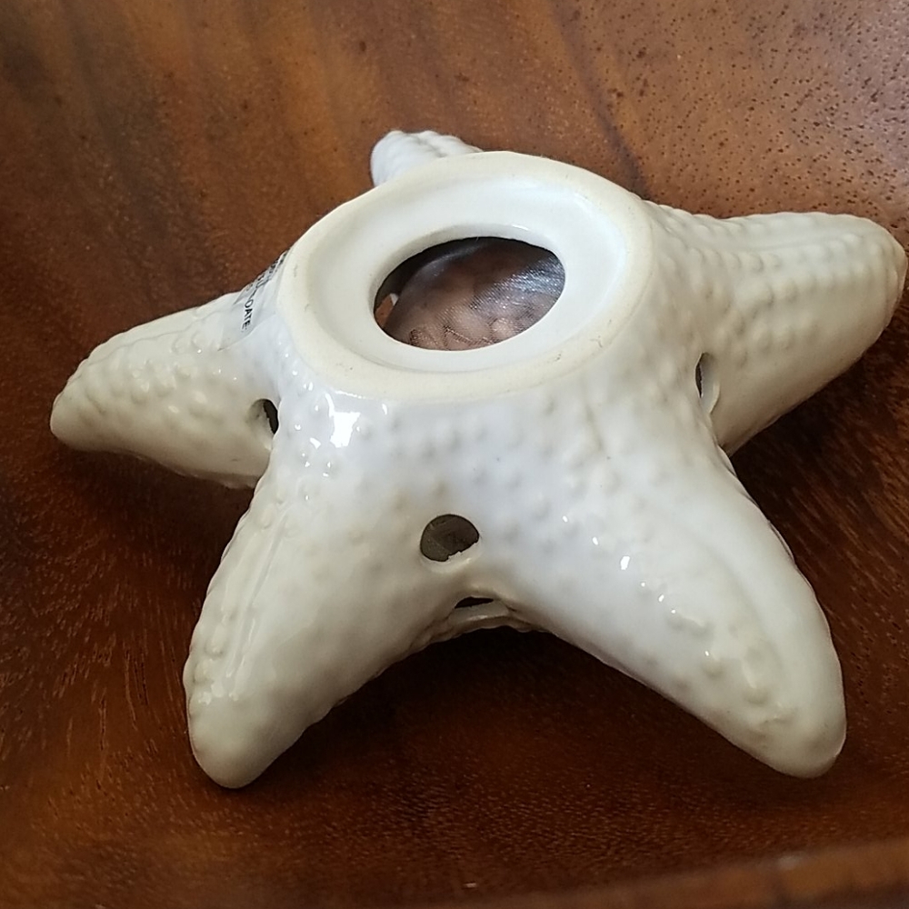 Star fish shaped potpourri holder - Picture 3 of 4